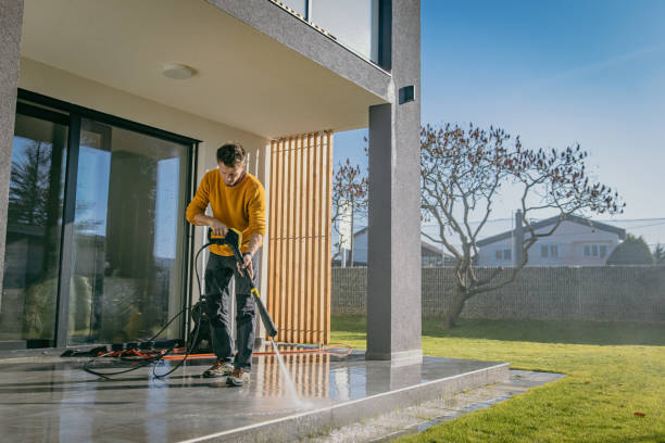 Best Pool Deck Cleaning  in Columbia, IL